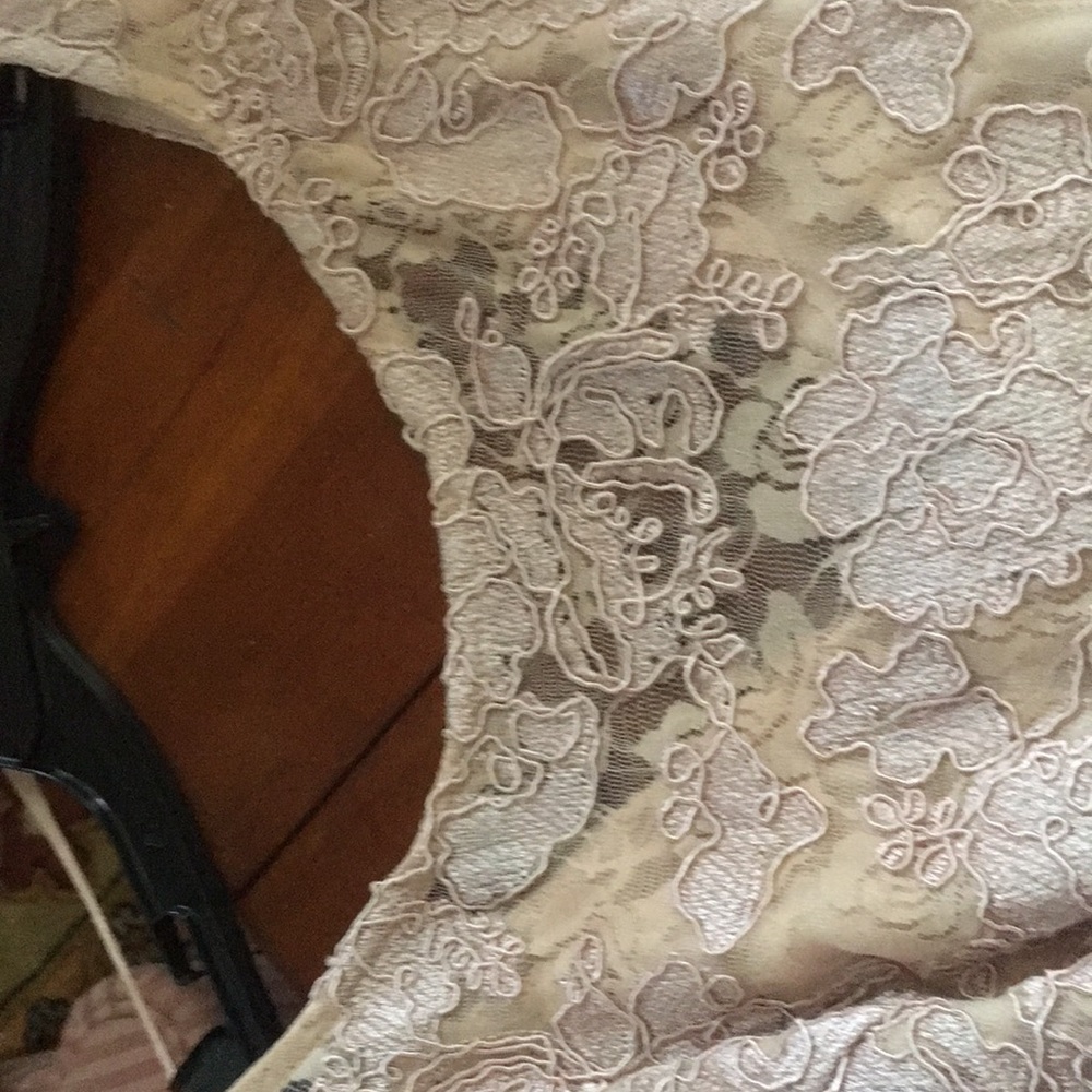 Tea length dress - Picture 3 of 4